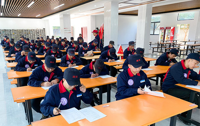 以赛促学，共同进取